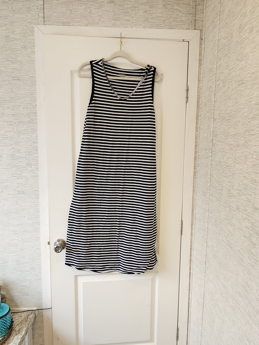 Time and Tru Black and White Striped Midi Dress L Euc